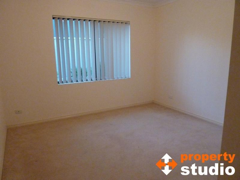 C/13 May Drive, Nollamara WA 6061