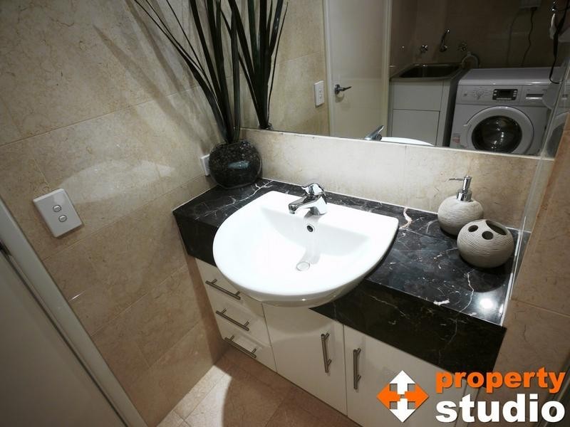 7/11 Bennett Street, Perth WA 6000