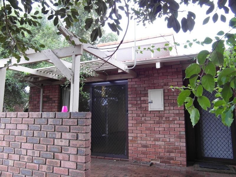 1/355 Canning Hwy, Como WA 6152