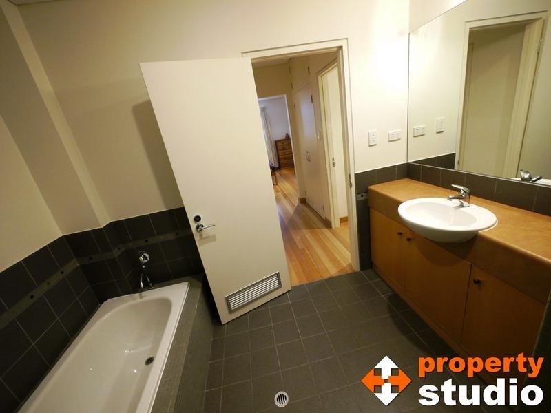 23/171 St Georges Terrace, Perth WA 6000