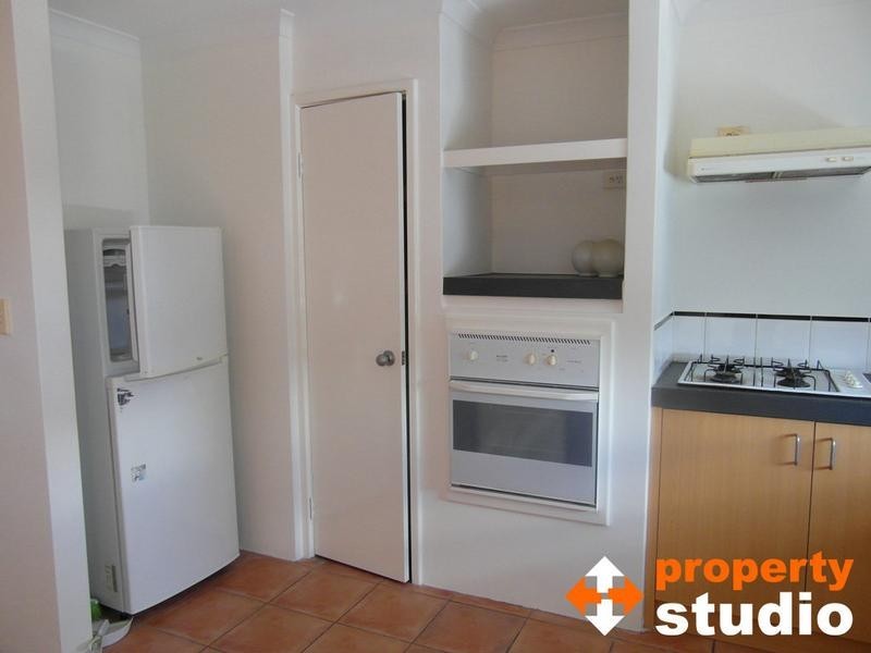 8/990 Albany Highway, Victoria Park WA 6100