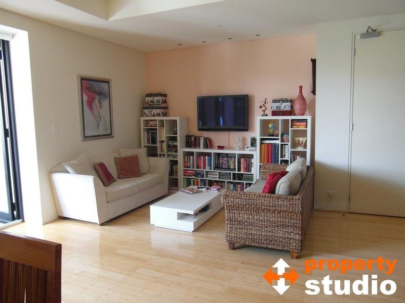 41/255 Adelaide Tce, East Perth WA 6004