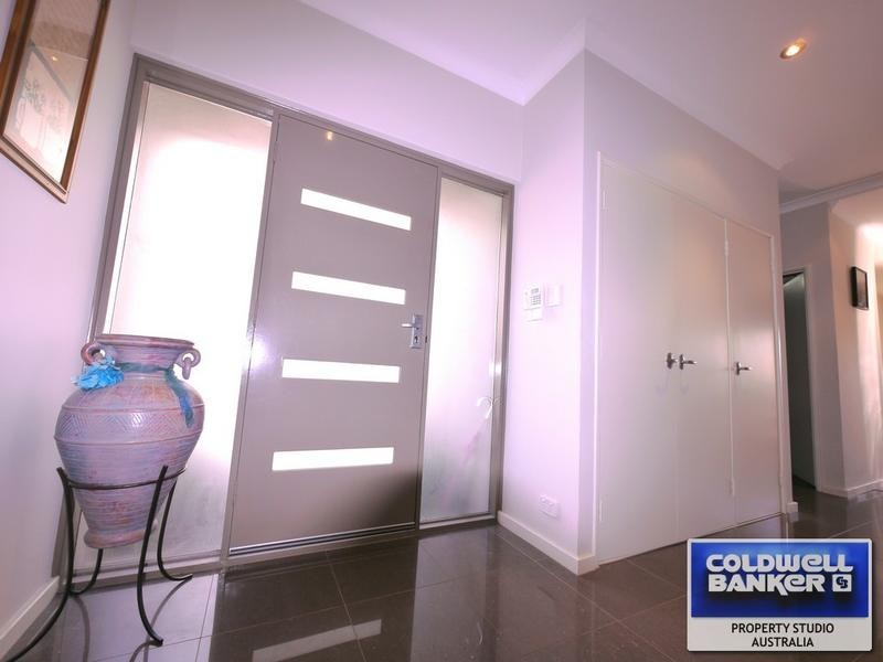 2/51 Tidewater Way, Ascot WA 6104