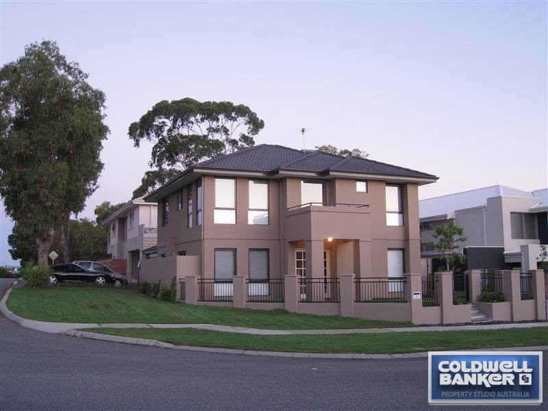 38 Latrobe Street, Yokine WA 6060