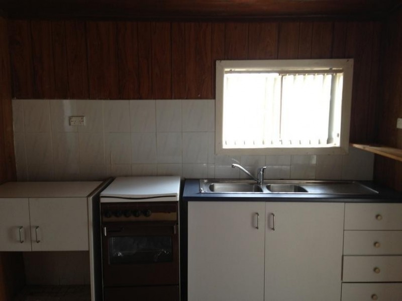 25a Hewison Avenue, Green Valley NSW 2168