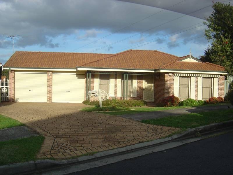 Edensor Park NSW 2176