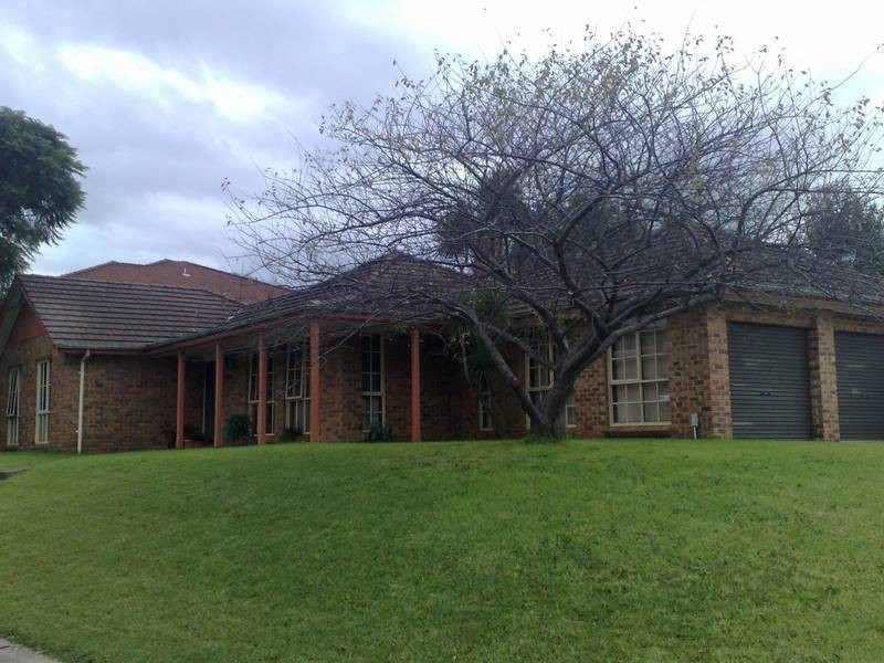 Edensor Park NSW 2176