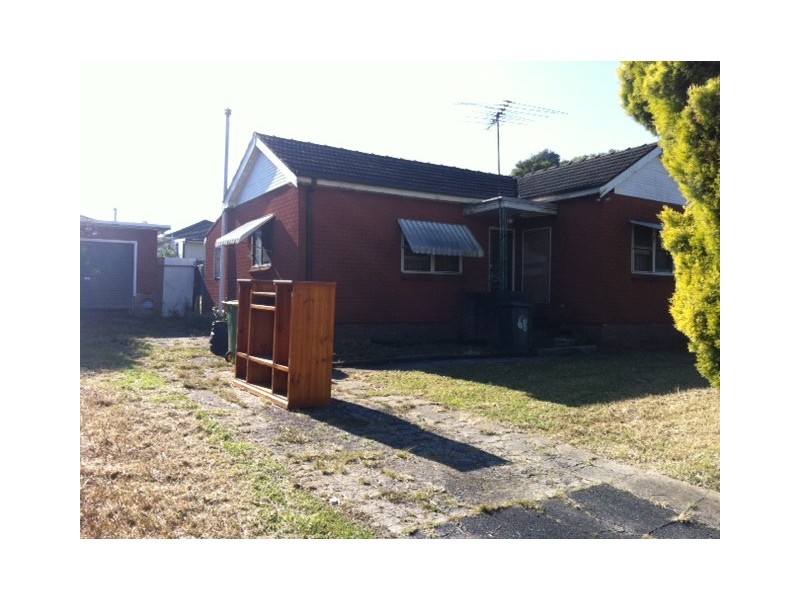 Fairfield NSW 2165