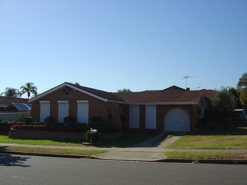 Edensor Park NSW 2176
