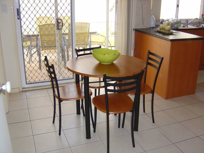 Edensor Park NSW 2176