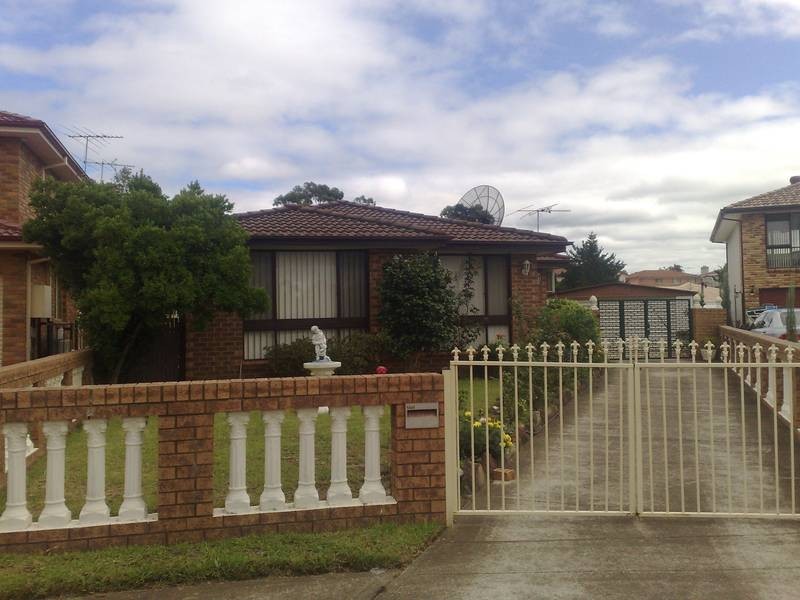 St Johns Park NSW 2176