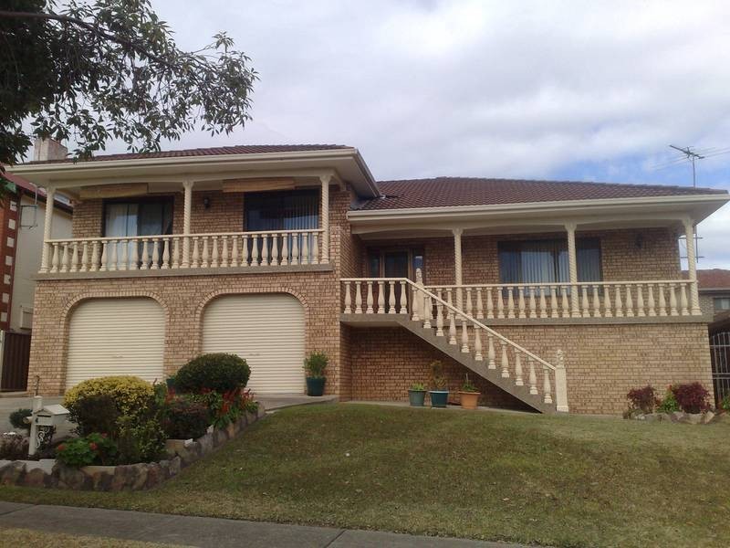 Edensor Park NSW 2176