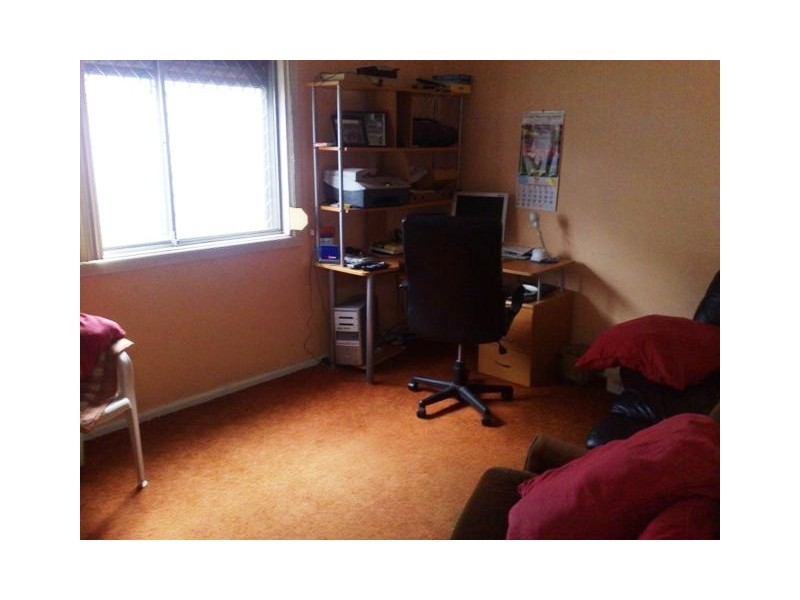 7 Paul Cres, Canley Heights NSW 2166