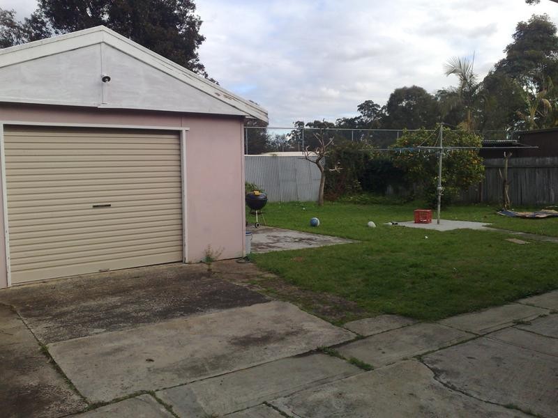 Fairfield West NSW 2165