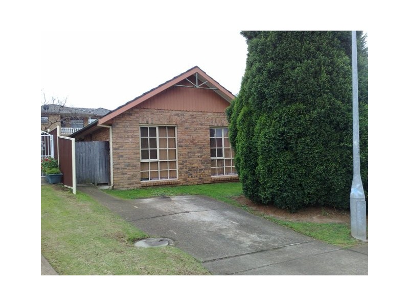 Edensor Park NSW 2176