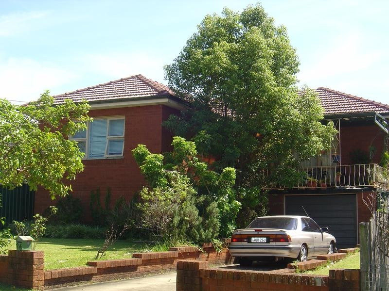 74 Dawson Street, Fairfield West NSW 2165
