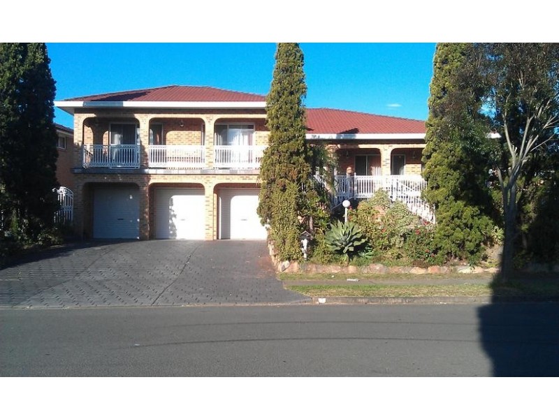 4 Castlereagh Street, Bossley Park NSW 2176