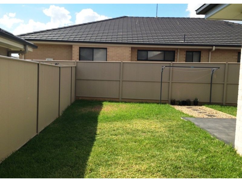 7A Lowan Street, Spring Farm NSW 2570