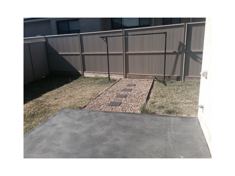 7A Lowan Street, Spring Farm NSW 2570