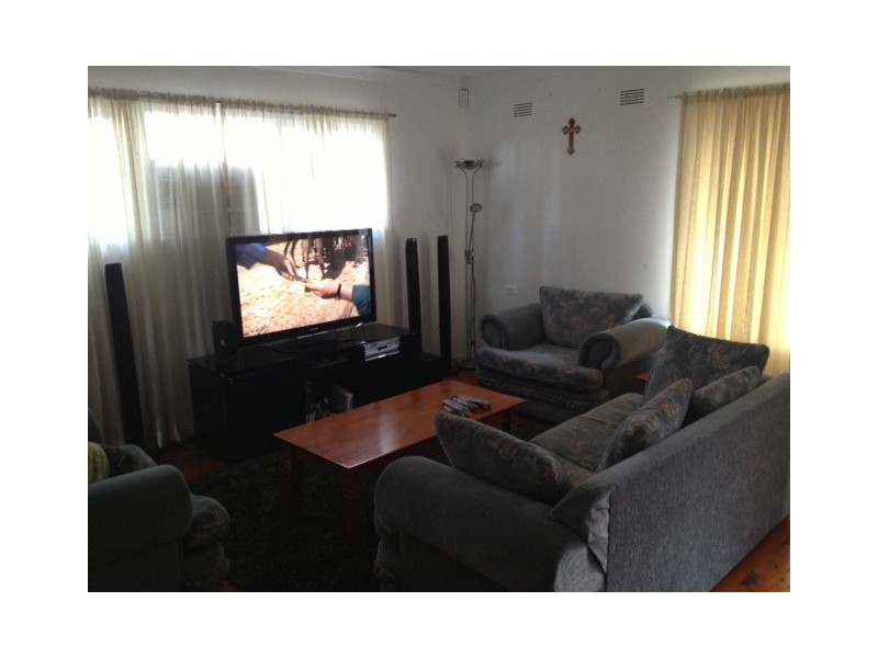 Fairfield West NSW 2165