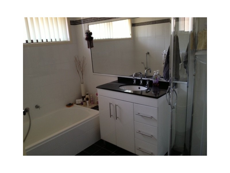 Bossley Park NSW 2176