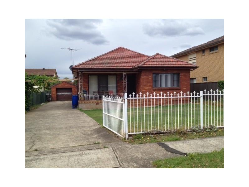 248 St Johns Road, St Johns Park NSW 2176