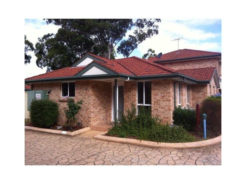 Greenfield Park NSW 2176