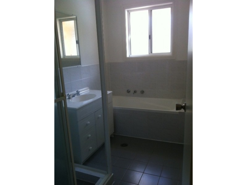 Greenfield Park NSW 2176