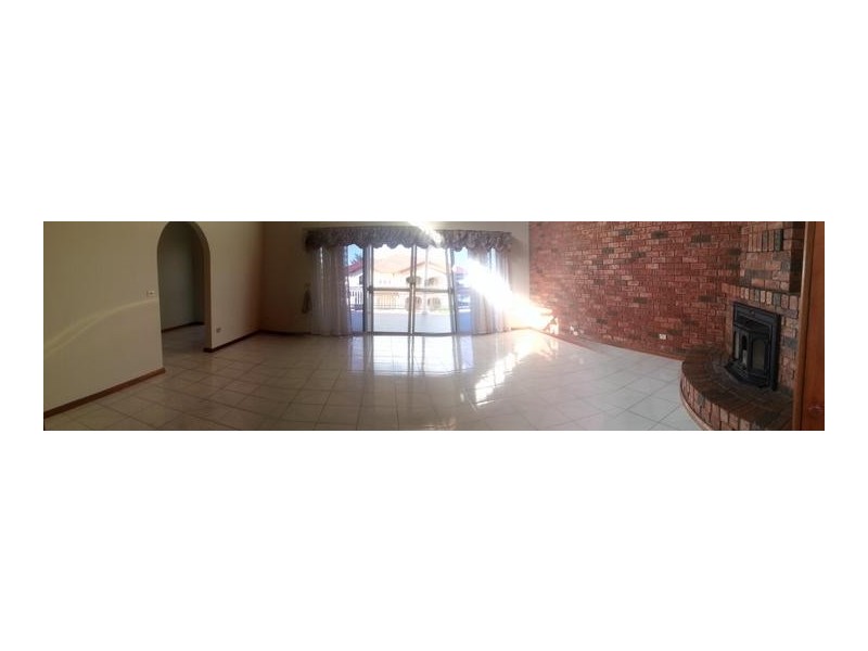 2 Sheoak Place, Bossley Park NSW 2176