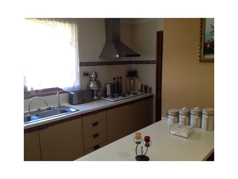 Edensor Park NSW 2176