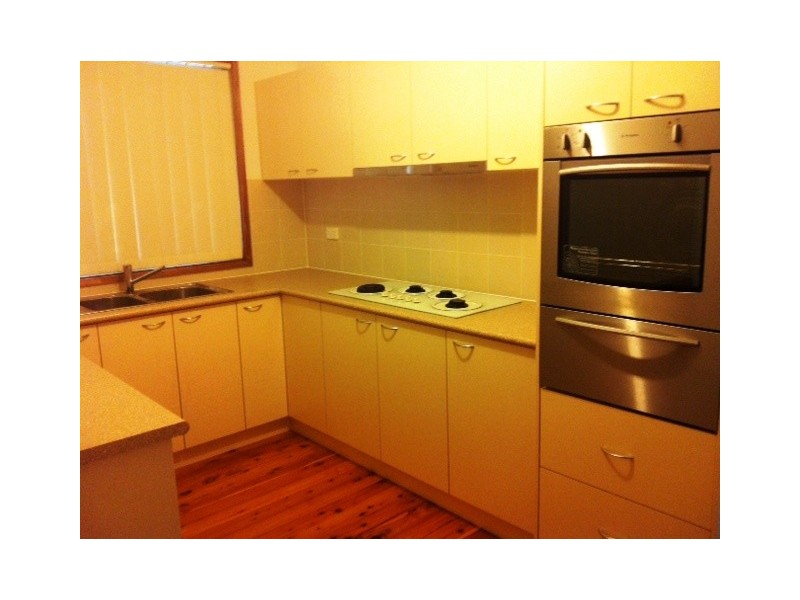 140 Quarry Road, Bossley Park NSW 2176