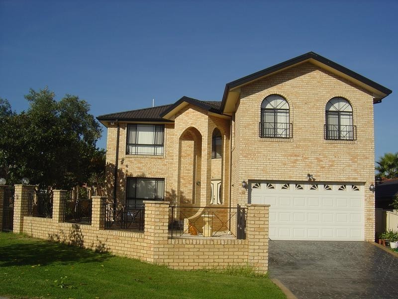 12 Crondall Street, Bonnyrigg Heights NSW 2177