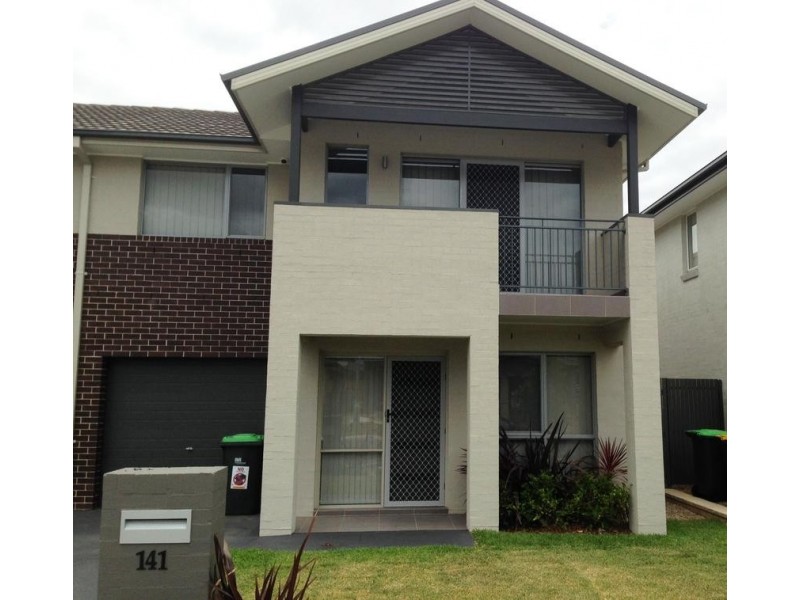 141 Hemsworth Avenue, Middleton Grange NSW 2171