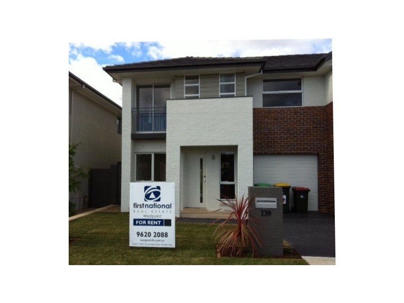 139 Hemsworth Avenue, Middleton Grange NSW 2171