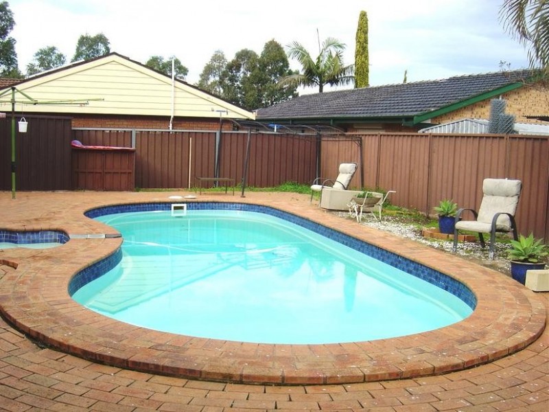 Bossley Park NSW 2176