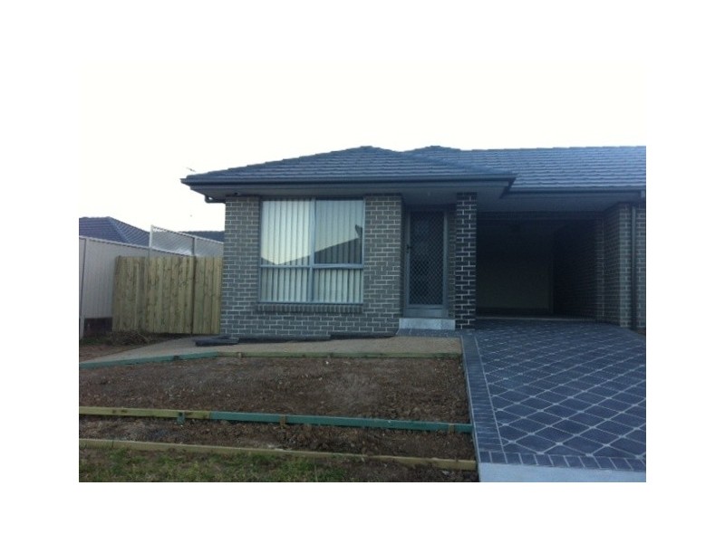 2A Floribunda Way, Mount Annan NSW 2567