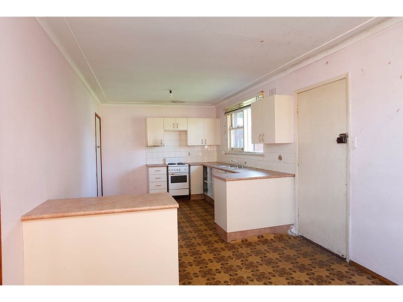 15 Polding Street North, Fairfield NSW 2165