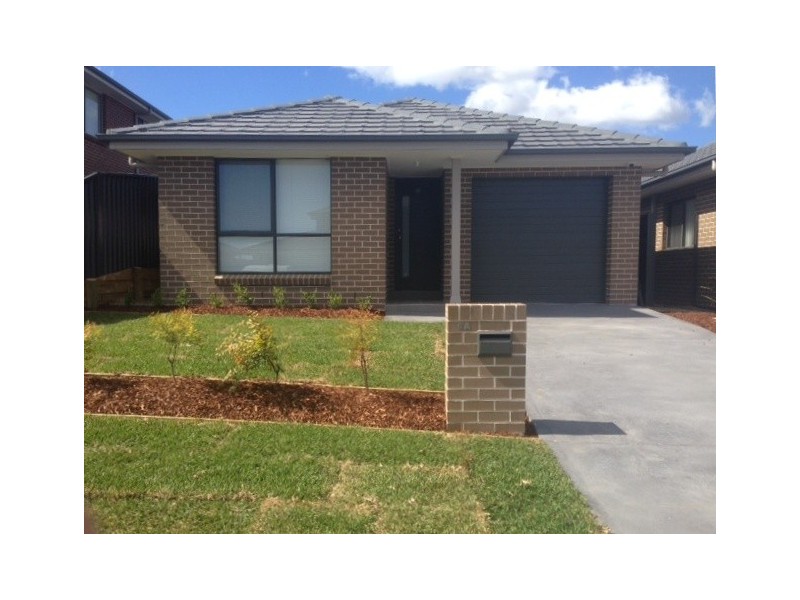 2A Hubble Street, Gregory Hills NSW 2557