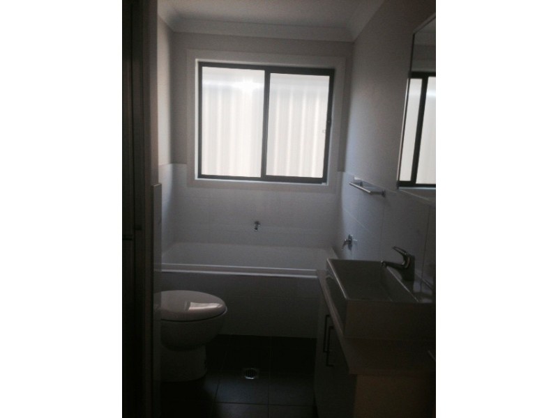 2A Hubble Street, Gregory Hills NSW 2557