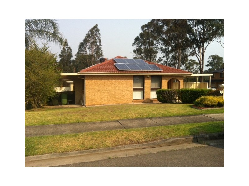 18 Cecil Place, Greenfield Park NSW 2176