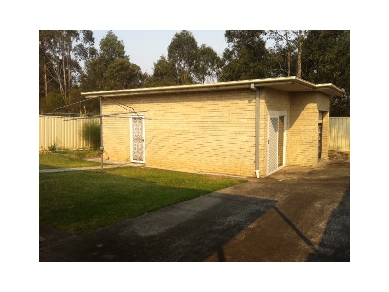 18 Cecil Place, Greenfield Park NSW 2176