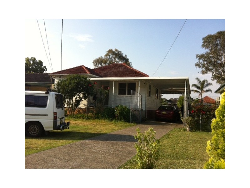 9 Riverside Road, Lansvale NSW 2166