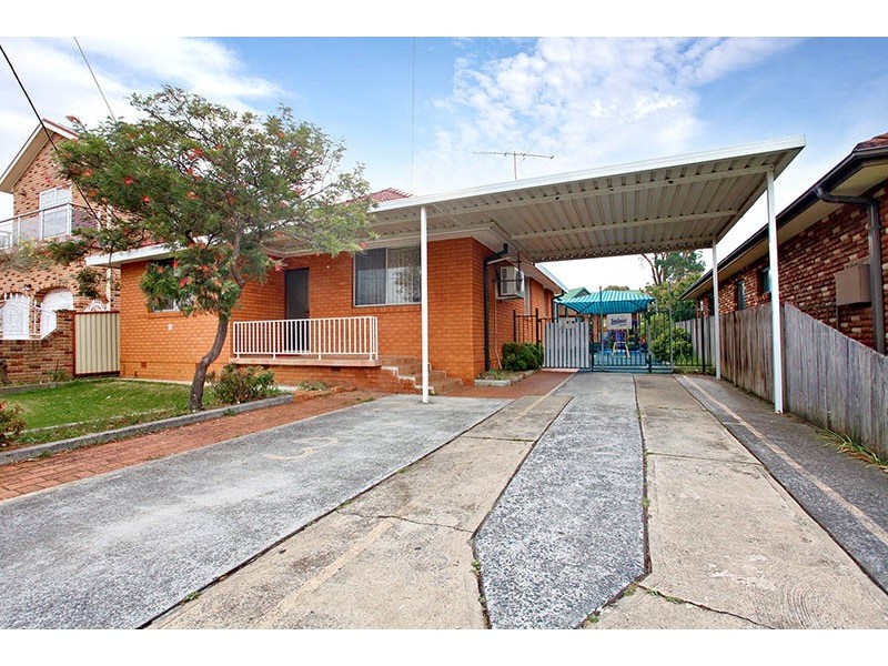 17 Derby Street, Canley Heights NSW 2166