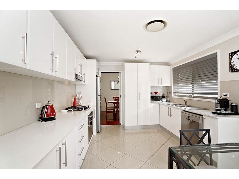 Abbotsbury NSW 2176