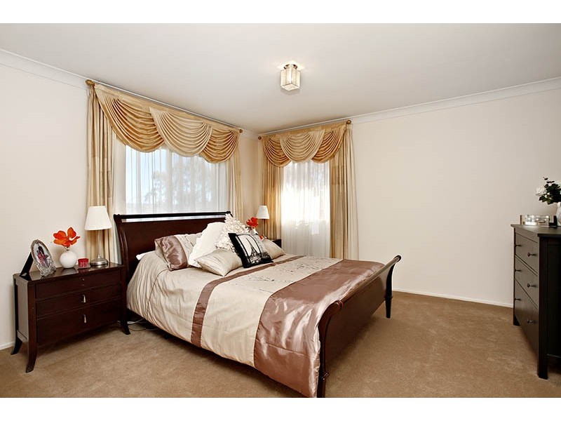 10 Bumbera Street, Prestons NSW 2170