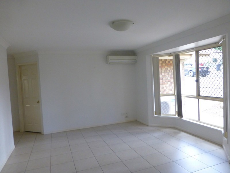 7 Carpenteria Way, Forest Lake QLD 4078