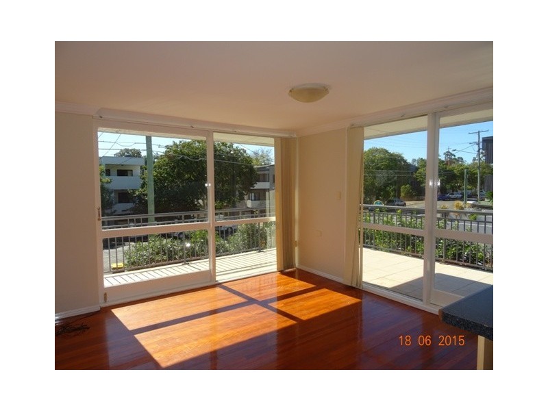 1/43 Lambert Road, Indooroopilly QLD 4068
