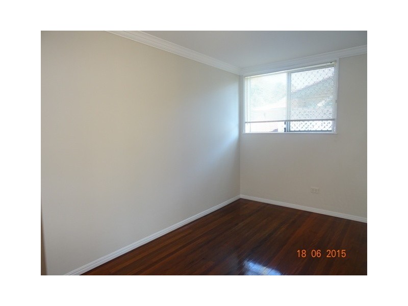 1/43 Lambert Road, Indooroopilly QLD 4068