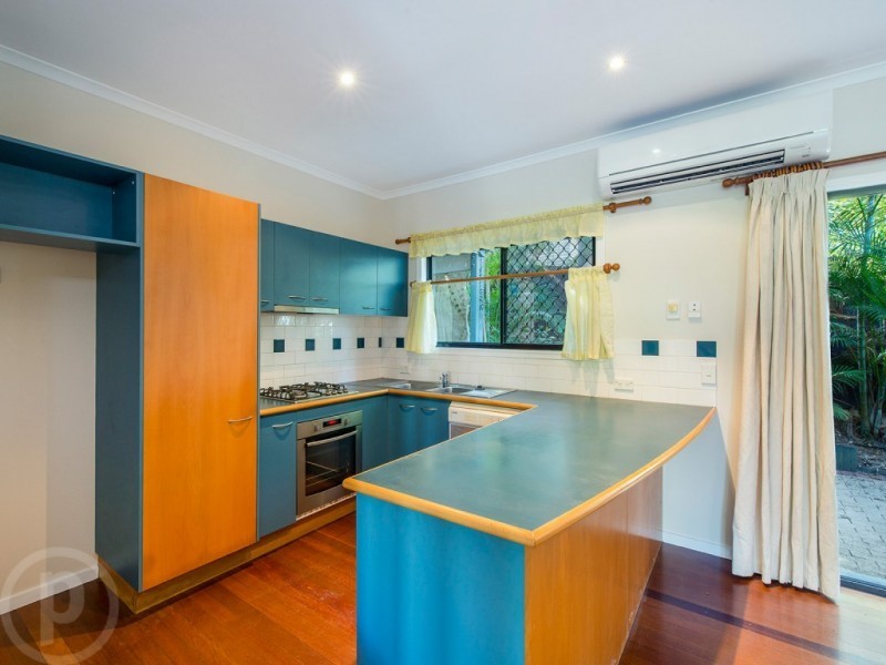 2/20 Rokeby Terrace, Taringa QLD 4068