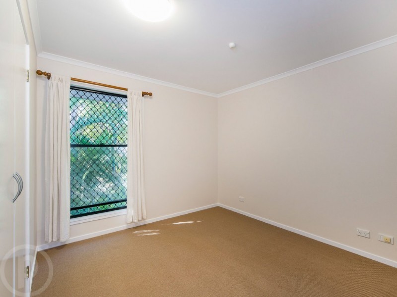 2/20 Rokeby Terrace, Taringa QLD 4068